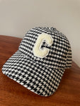 Casquette “C” - pied-de-poule